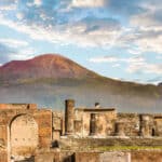 a-la-decouverte-des-vestiges-de-pompei-lors-dun-voyage-a-naples